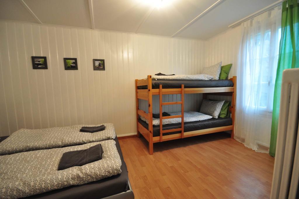 Interlaken Town House Sleeps 12 Guests Central Pokój zdjęcie